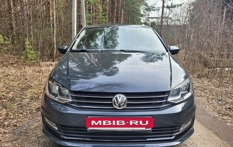 Volkswagen Polo VI (EU Market), 2018 год, 750 000 рублей, 2 фотография