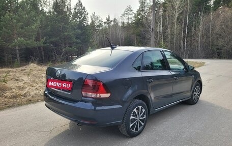 Volkswagen Polo VI (EU Market), 2018 год, 750 000 рублей, 24 фотография