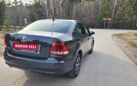 Volkswagen Polo VI (EU Market), 2018 год, 750 000 рублей, 30 фотография