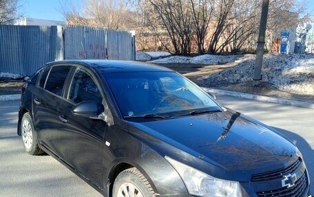 Chevrolet Cruze II, 2013 год, 649 000 рублей, 3 фотография