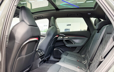 Audi Q5, 2026 год, 6 700 000 рублей, 28 фотография