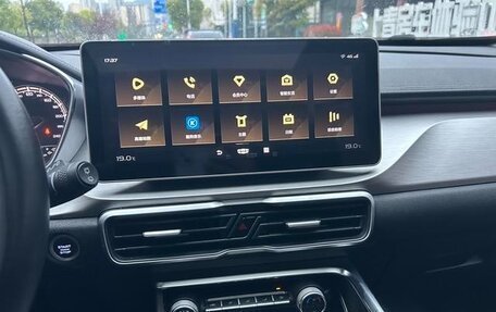 Geely Coolray I, 2022 год, 1 045 000 рублей, 12 фотография