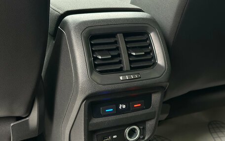 Volkswagen Tiguan II, 2020 год, 3 130 000 рублей, 19 фотография