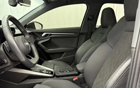 Audi A3, 2023 год, 2 150 000 рублей, 14 фотография