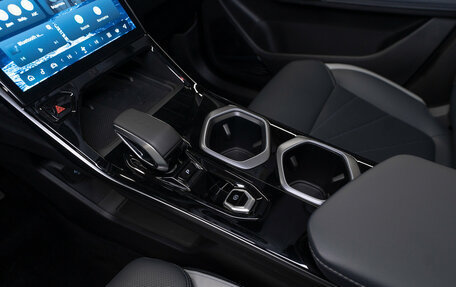 Geely Atlas, 2024 год, 3 440 000 рублей, 16 фотография