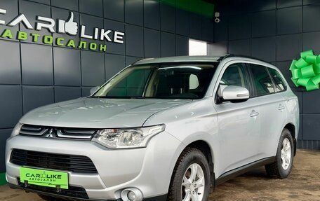 Mitsubishi Outlander III рестайлинг 3, 2013 год, 1 499 000 рублей, 7 фотография
