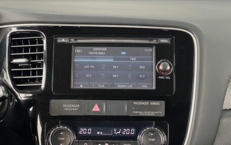 Mitsubishi Outlander III рестайлинг 3, 2013 год, 1 499 000 рублей, 22 фотография