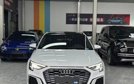 Audi A3, 2023 год, 2 265 000 рублей, 2 фотография