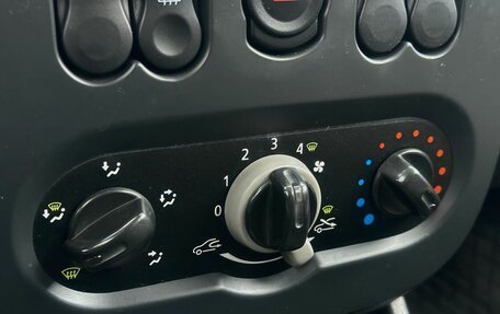 Renault Logan I, 2011 год, 449 000 рублей, 18 фотография