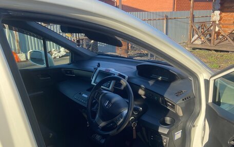 Honda Freed I, 2012 год, 1 050 000 рублей, 7 фотография