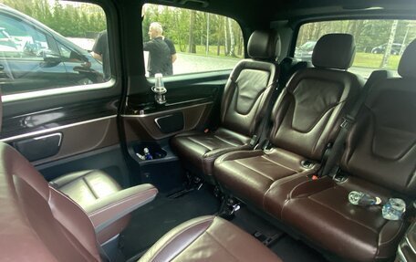 Mercedes-Benz V-Класс, 2015 год, 4 000 000 рублей, 6 фотография