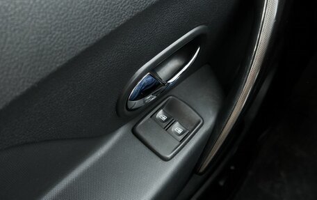 Renault Logan II, 2020 год, 1 285 000 рублей, 13 фотография