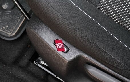 Renault Logan II, 2020 год, 1 285 000 рублей, 9 фотография