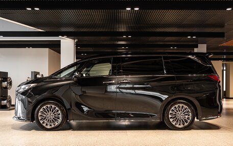 Lexus LM, 2025 год, 16 900 000 рублей, 3 фотография