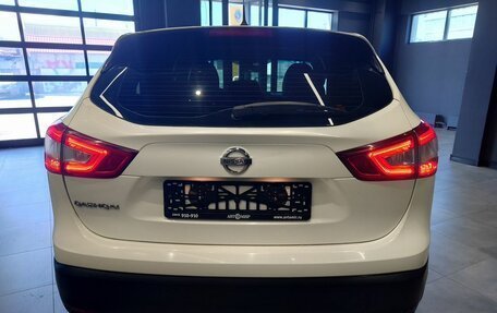 Nissan Qashqai, 2015 год, 1 360 000 рублей, 6 фотография