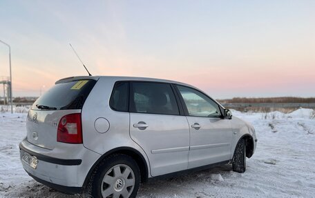 Volkswagen Polo IV рестайлинг, 2002 год, 250 000 рублей, 2 фотография