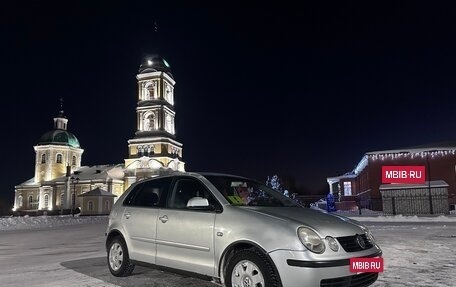 Volkswagen Polo IV рестайлинг, 2002 год, 250 000 рублей, 8 фотография