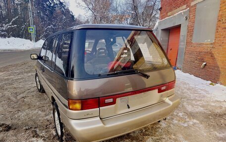 Nissan Prairie III, 1989 год, 300 000 рублей, 6 фотография