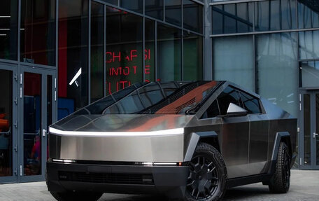 Tesla Cybertruck, 2026 год, 24 000 000 рублей, 1 фотография