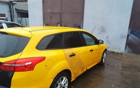 Ford Focus III, 2015 год, 355 000 рублей, 2 фотография