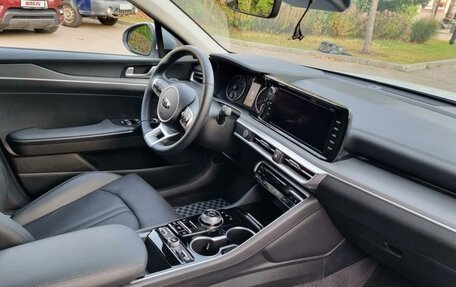 KIA K5, 2021 год, 2 600 000 рублей, 11 фотография