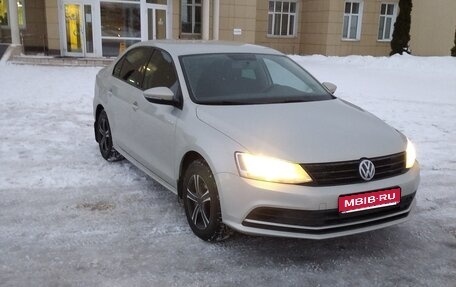 Volkswagen Jetta VI, 2015 год, 850 000 рублей, 1 фотография