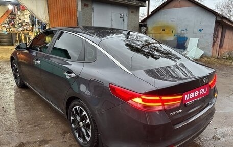 KIA Optima IV, 2018 год, 2 200 000 рублей, 7 фотография