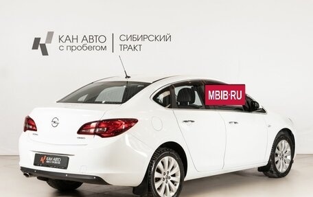 Opel Astra J, 2013 год, 811 800 рублей, 3 фотография