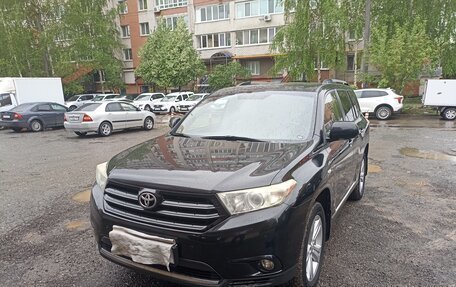 Toyota Highlander III, 2011 год, 2 349 000 рублей, 5 фотография