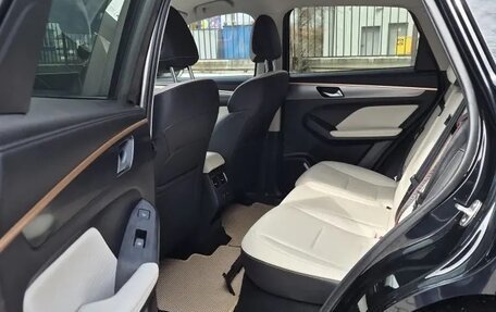 Haval Jolion, 2023 год, 1 980 000 рублей, 8 фотография