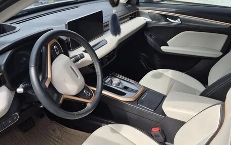 Haval Jolion, 2023 год, 1 980 000 рублей, 12 фотография