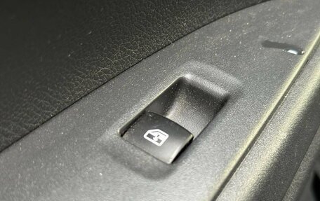 Mitsubishi Outlander III рестайлинг 3, 2017 год, 1 800 000 рублей, 25 фотография