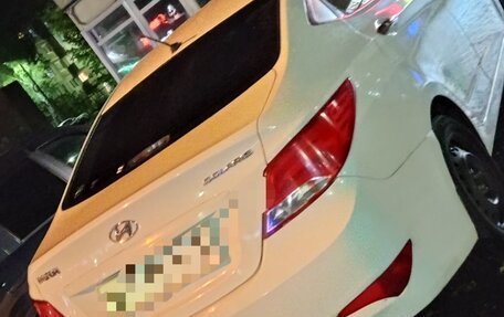 Hyundai Solaris II рестайлинг, 2015 год, 550 000 рублей, 6 фотография