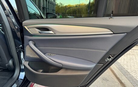 BMW 5 серия, 2018 год, 4 490 000 рублей, 15 фотография