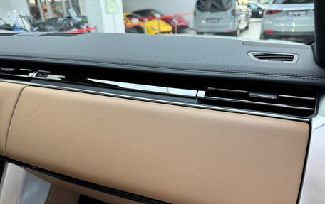 Land Rover Range Rover IV рестайлинг, 2025 год, 23 980 000 рублей, 35 фотография