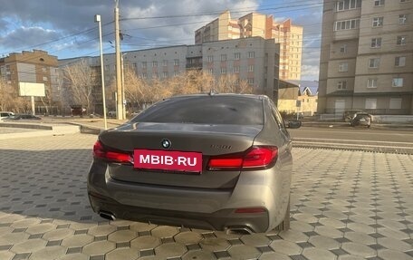 BMW 5 серия, 2022 год, 4 700 000 рублей, 4 фотография