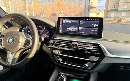 BMW 5 серия, 2022 год, 4 700 000 рублей, 13 фотография