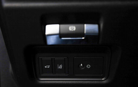 Jaguar E-Pace, 2019 год, 3 149 000 рублей, 22 фотография