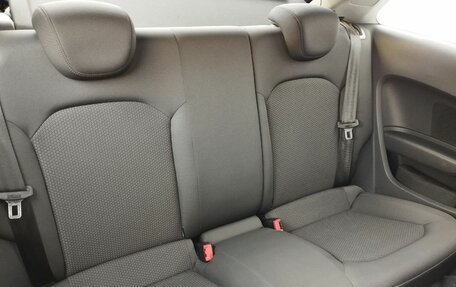 Audi A1, 2011 год, 880 000 рублей, 11 фотография