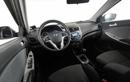 Hyundai Solaris II рестайлинг, 2012 год, 750 000 рублей, 7 фотография