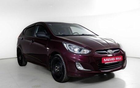 Hyundai Solaris II рестайлинг, 2012 год, 750 000 рублей, 3 фотография