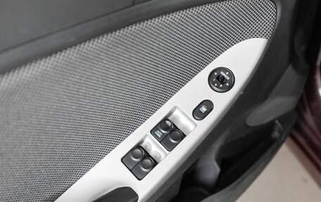 Hyundai Solaris II рестайлинг, 2012 год, 750 000 рублей, 8 фотография