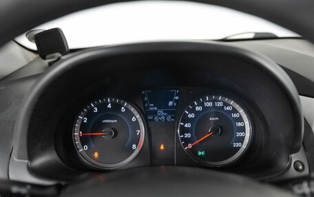 Hyundai Solaris II рестайлинг, 2012 год, 750 000 рублей, 10 фотография