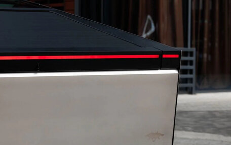 Tesla Cybertruck, 2026 год, 24 000 000 рублей, 5 фотография