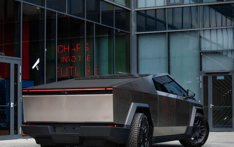 Tesla Cybertruck, 2026 год, 24 000 000 рублей, 10 фотография