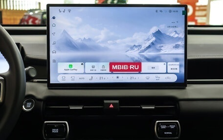 Toyota RAV4, 2025 год, 4 790 000 рублей, 22 фотография