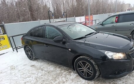 Chevrolet Cruze II, 2012 год, 520 000 рублей, 3 фотография