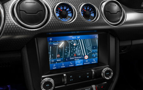 Ford Mustang VI рестайлинг, 2019 год, 4 900 000 рублей, 17 фотография