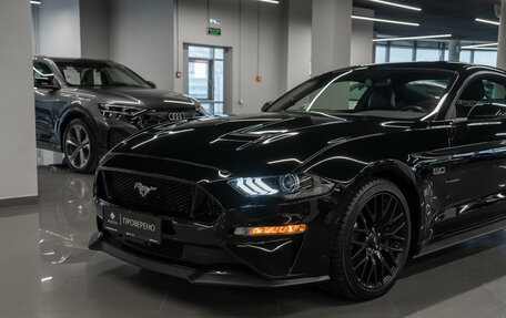 Ford Mustang VI рестайлинг, 2019 год, 4 900 000 рублей, 29 фотография