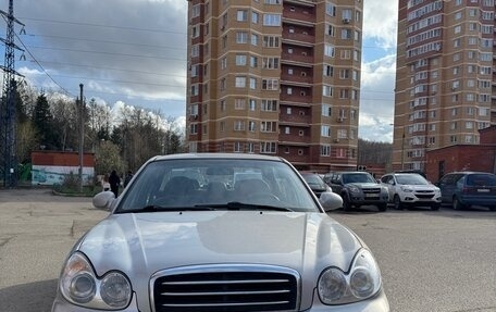 Hyundai Sonata IV рестайлинг, 2010 год, 1 000 000 рублей, 1 фотография